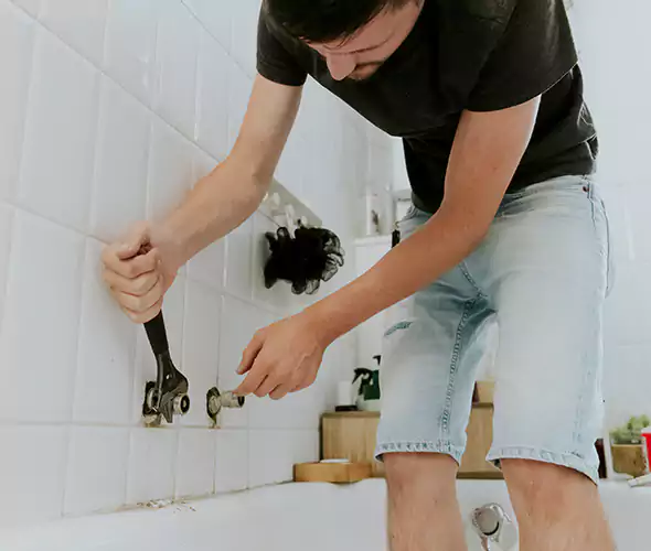 Affordable Bathtub Faucet Replacement in Doral: Choose Experienced Local Technicians