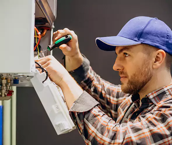 Expert Plumber for Tankless Water Heater Maintenance in Doral, FL: Schedule Professional Maintenance Services with Us