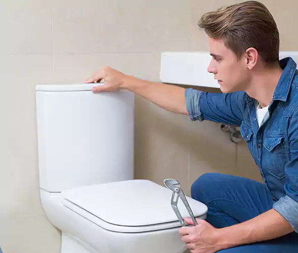 Expert Plumber for Toilet Replacement in Doral, FL: Schedule Affordable Toilet Replacement Services with Us