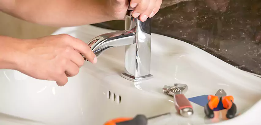 Bathtub Faucet Replacement in Doral